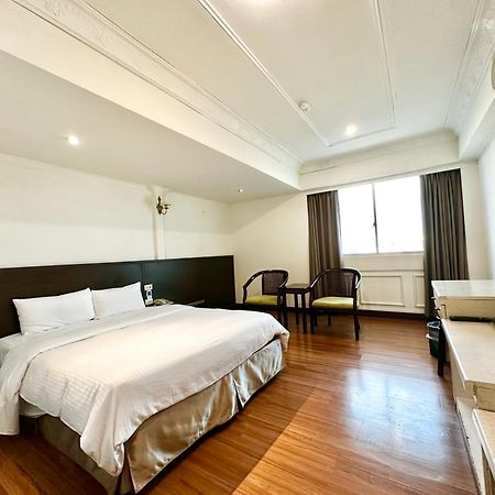 Taitung Bali Suites Hotel Luaran gambar