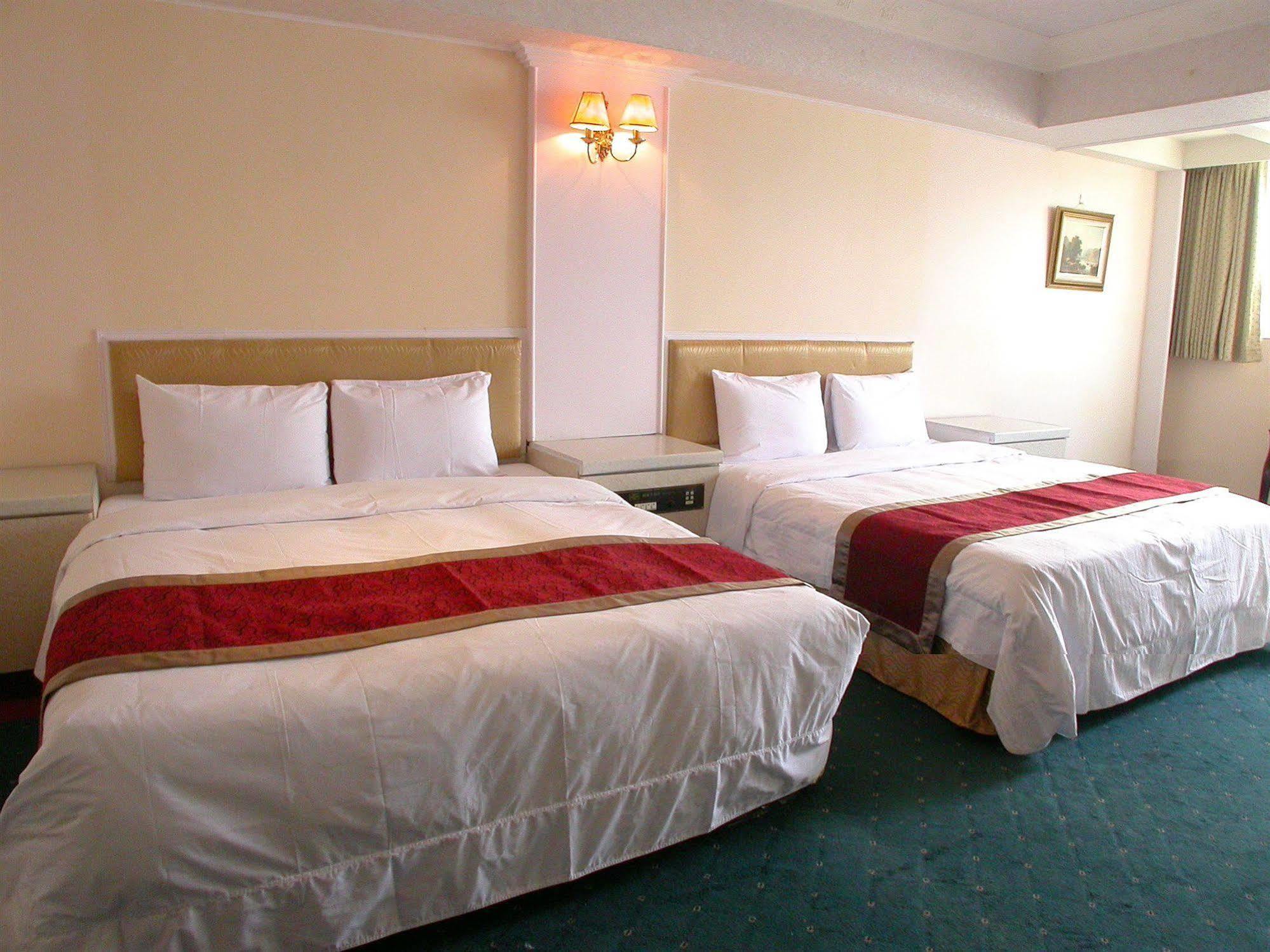 Taitung Bali Suites Hotel Luaran gambar
